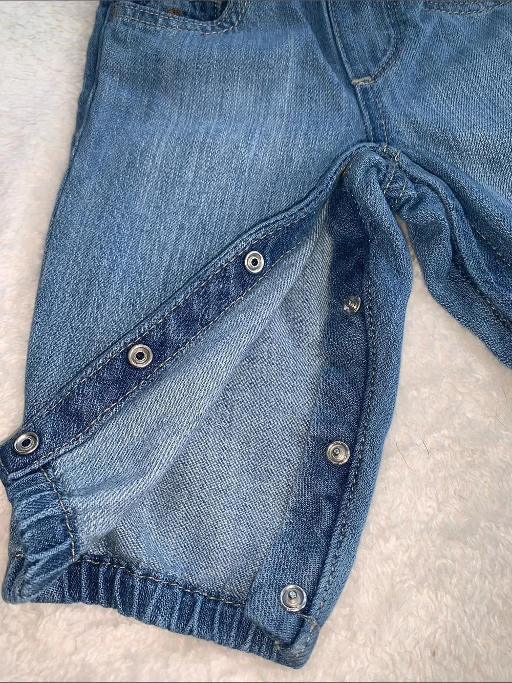 GAP Baby Denim Pull- On Jeans with Snaps 3-6M EUC